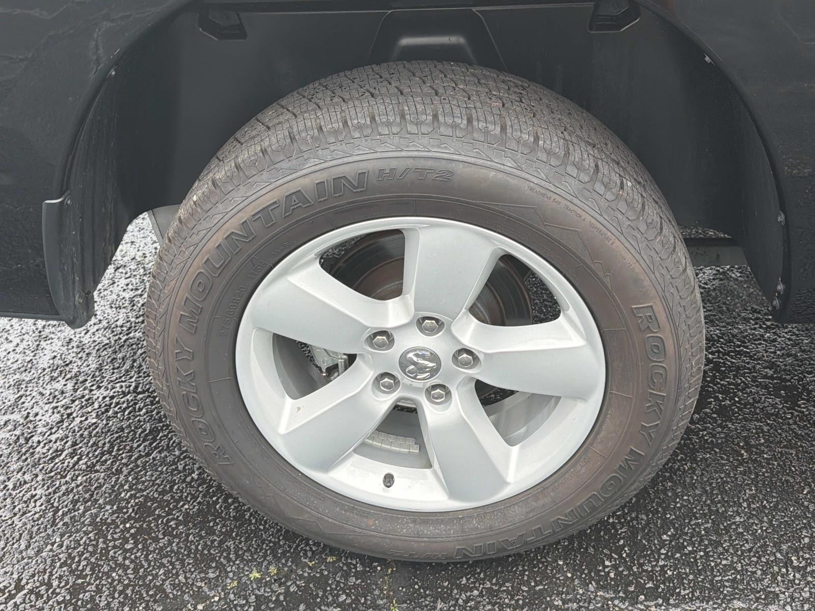 2024 RAM 1500 Classic SLT
