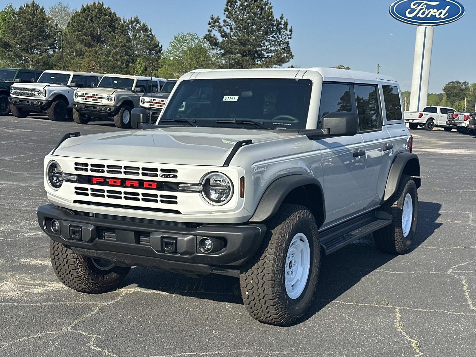 2026 Ford Bronco HERITAGE EDITION 4 DOOR A