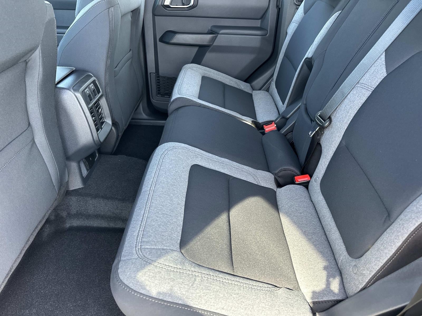 2025 Ford Bronco BASE 4 DOOR 4X4