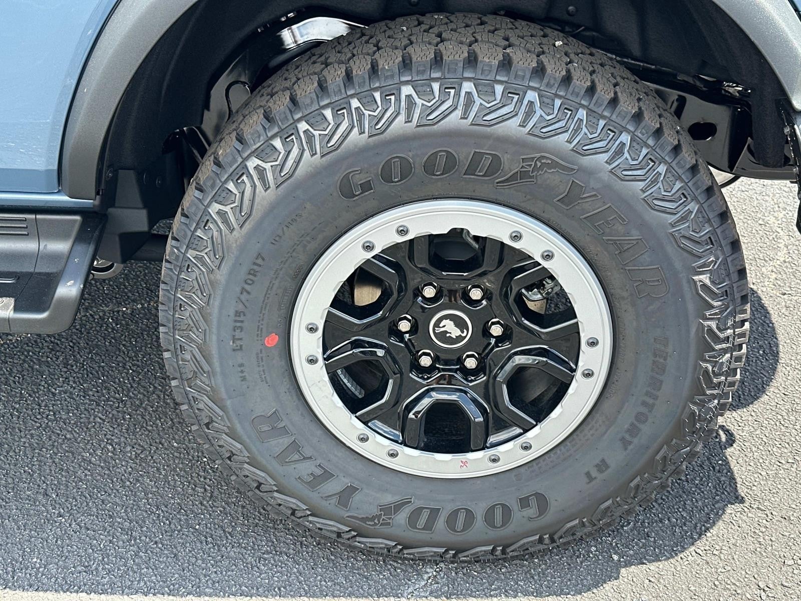 2025 Ford Bronco OUTER BANKS 4 DOOR 4X4