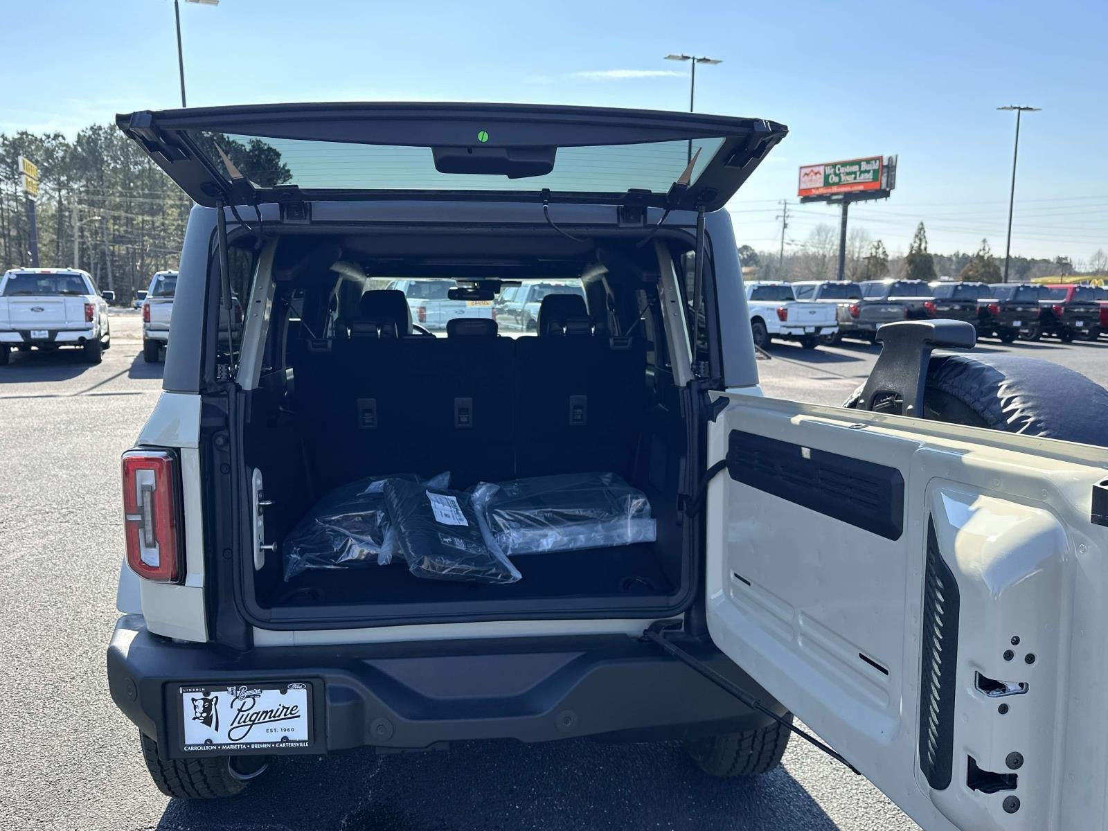 2025 Ford Bronco OUTER BANKS 4 DOOR 4X4