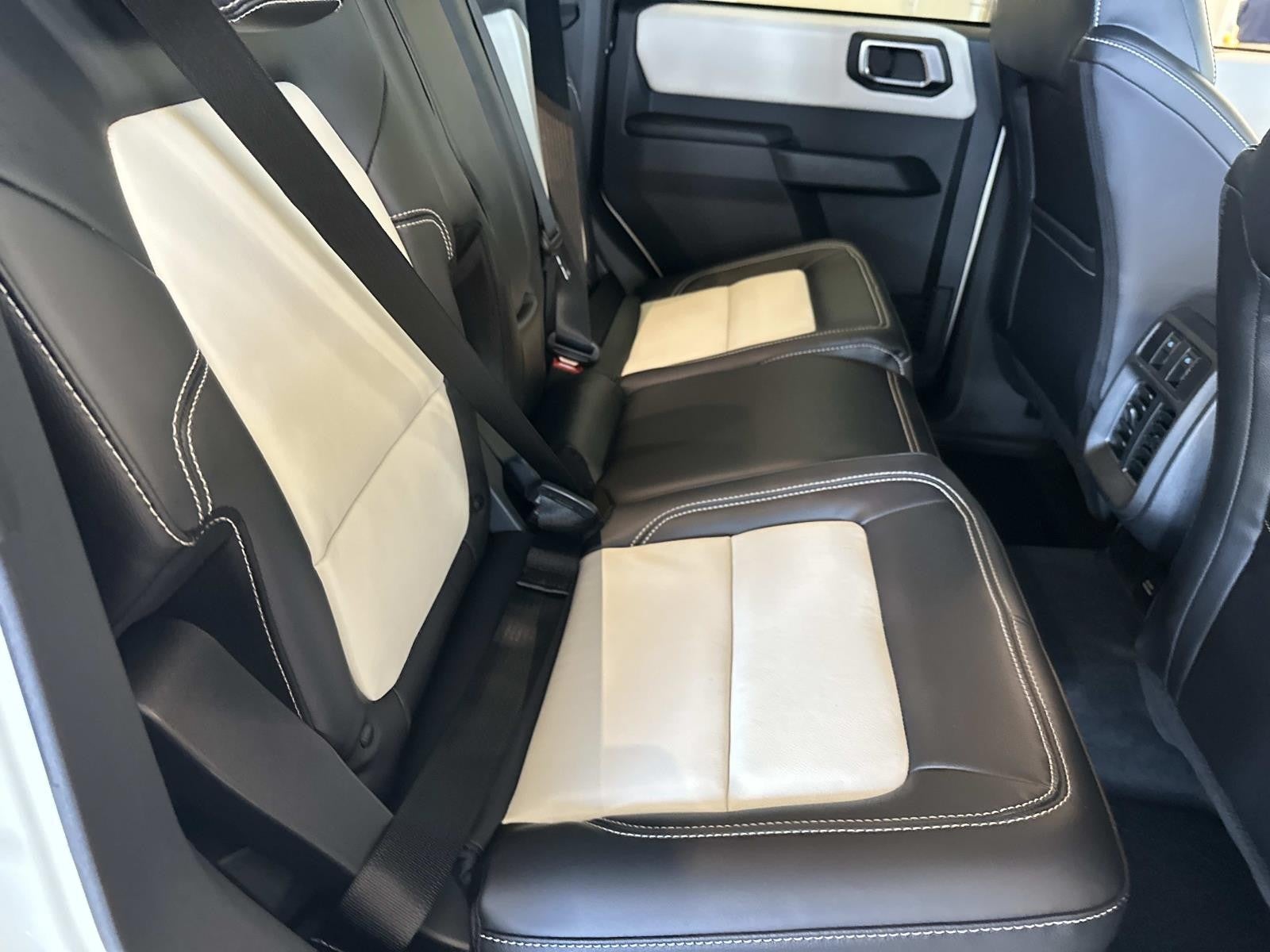 2025 Ford Bronco OUTER BANKS 4 DOOR 4X4