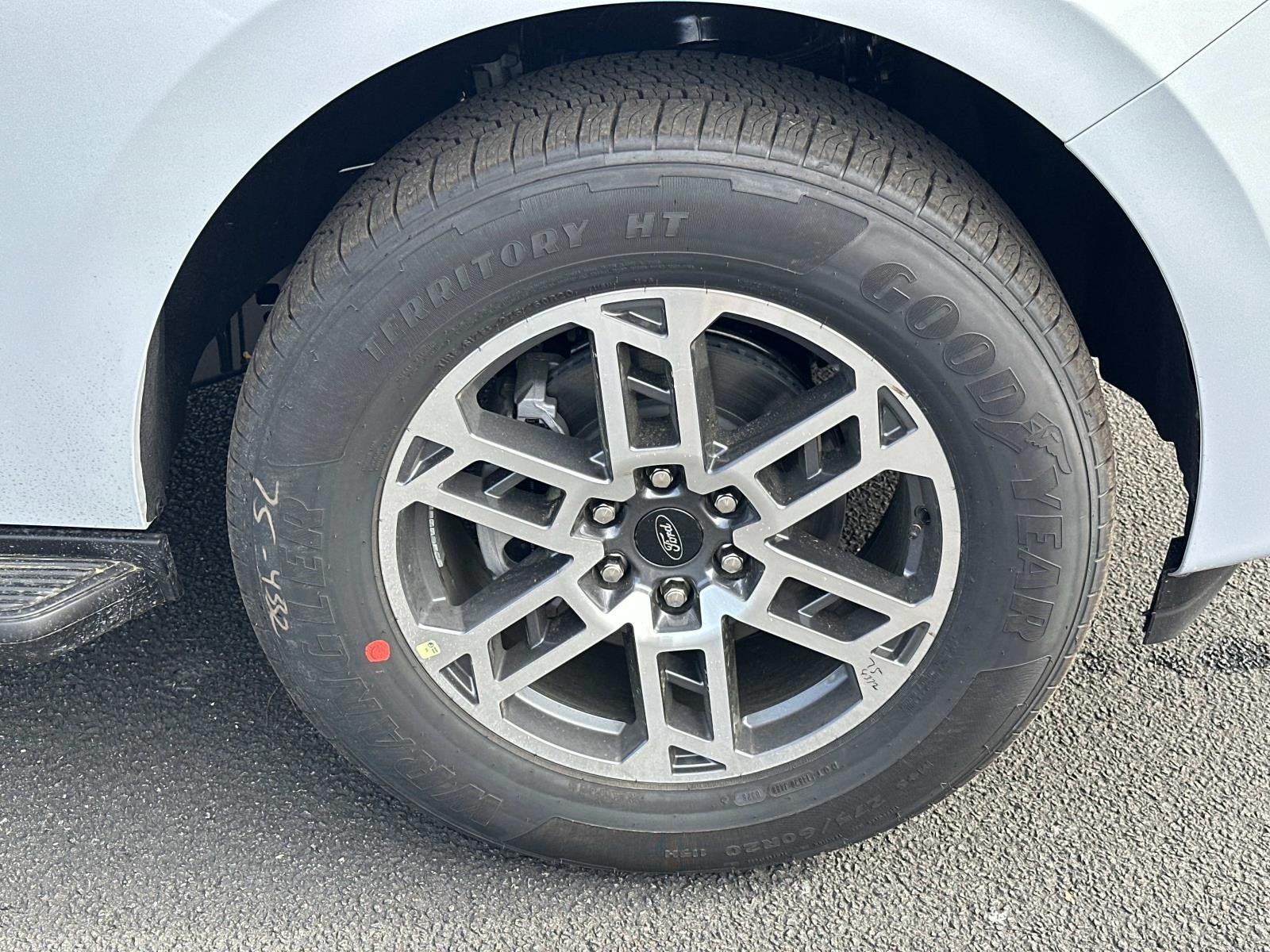 2026 Ford Expedition Max ACTIVE 4X2