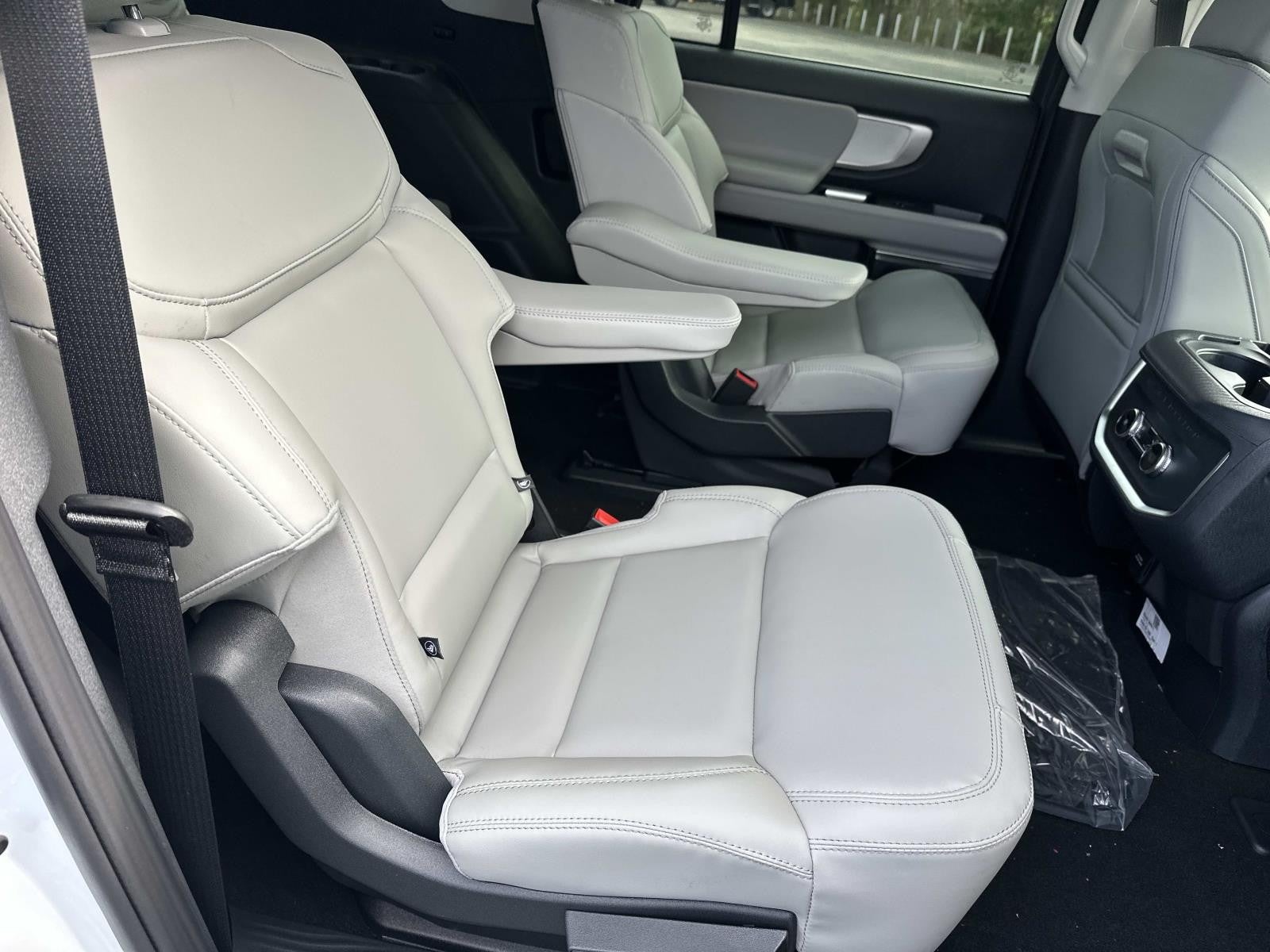2026 Ford Expedition Max ACTIVE 4X2