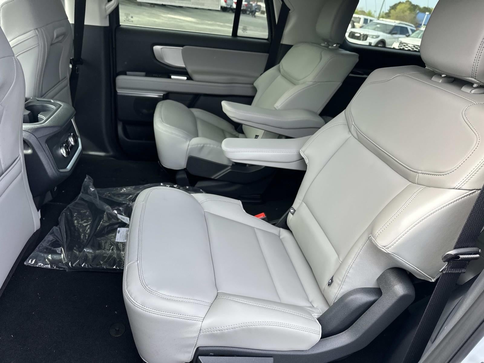 2026 Ford Expedition Max ACTIVE 4X2