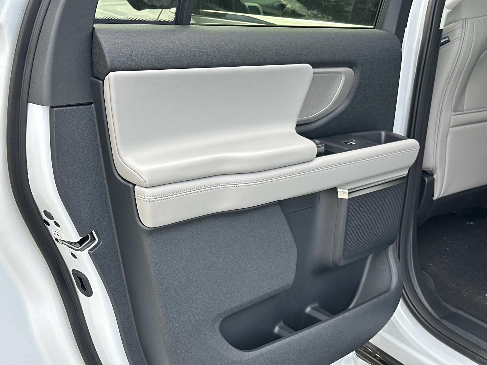 2026 Ford Expedition Max ACTIVE 4X2
