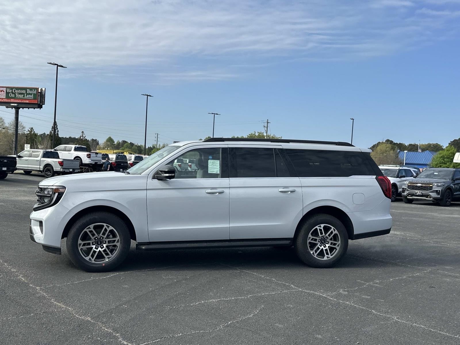 2026 Ford Expedition Max ACTIVE 4X2