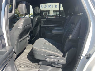 2023 Ford Expedition Max Platinum