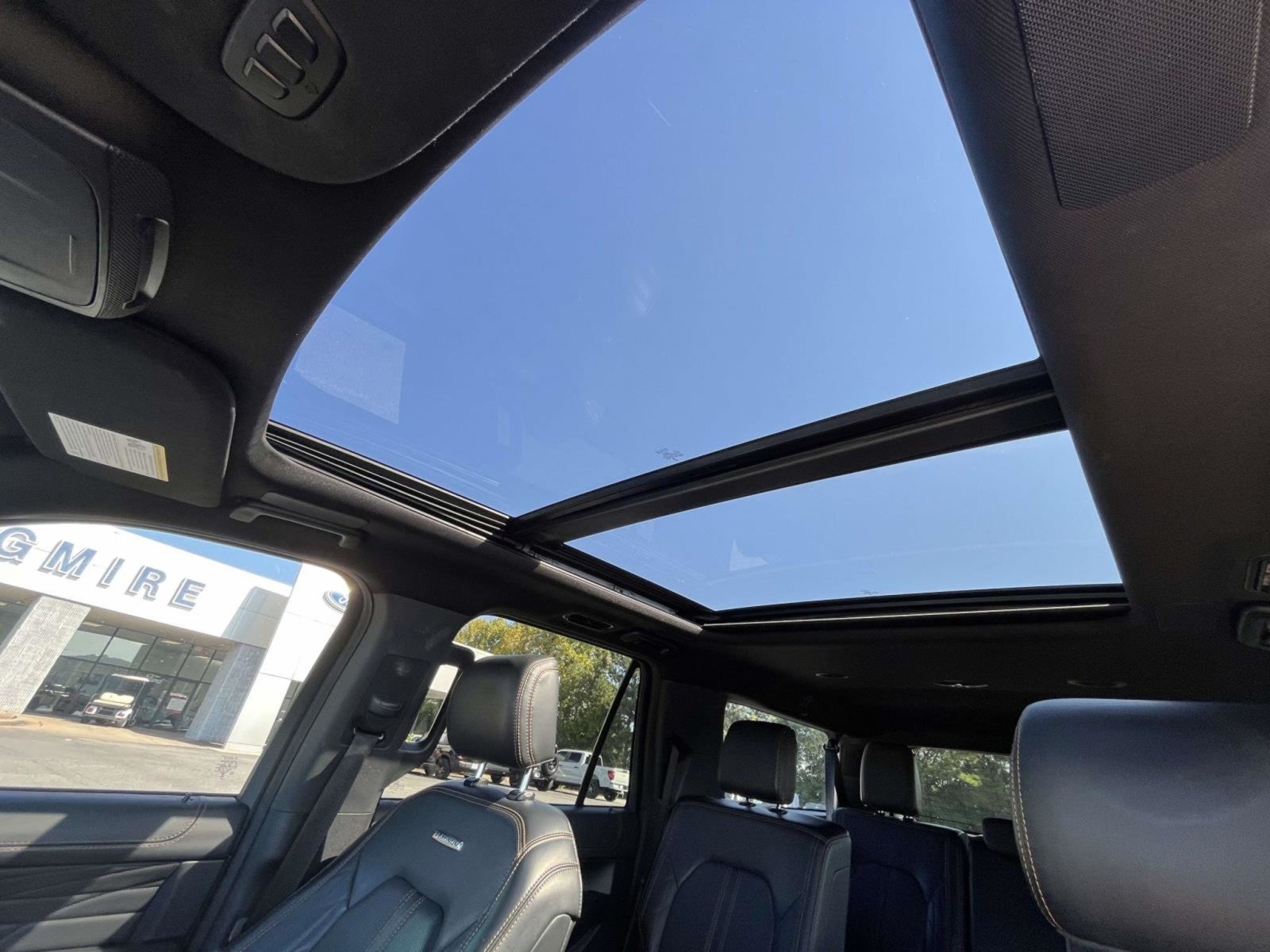 2023 Ford Expedition Max Platinum