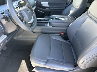 2025 Ford Expedition ACTIVE 4X2