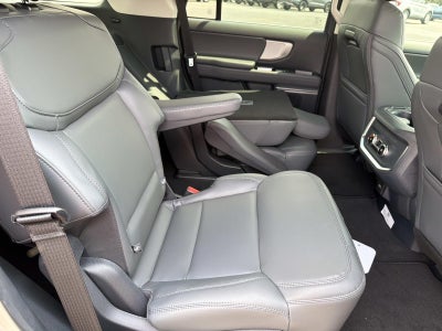2026 Ford Expedition ACTIVE 4X2