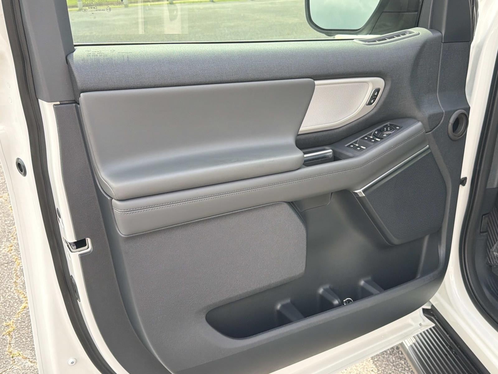 2026 Ford Expedition ACTIVE 4X2