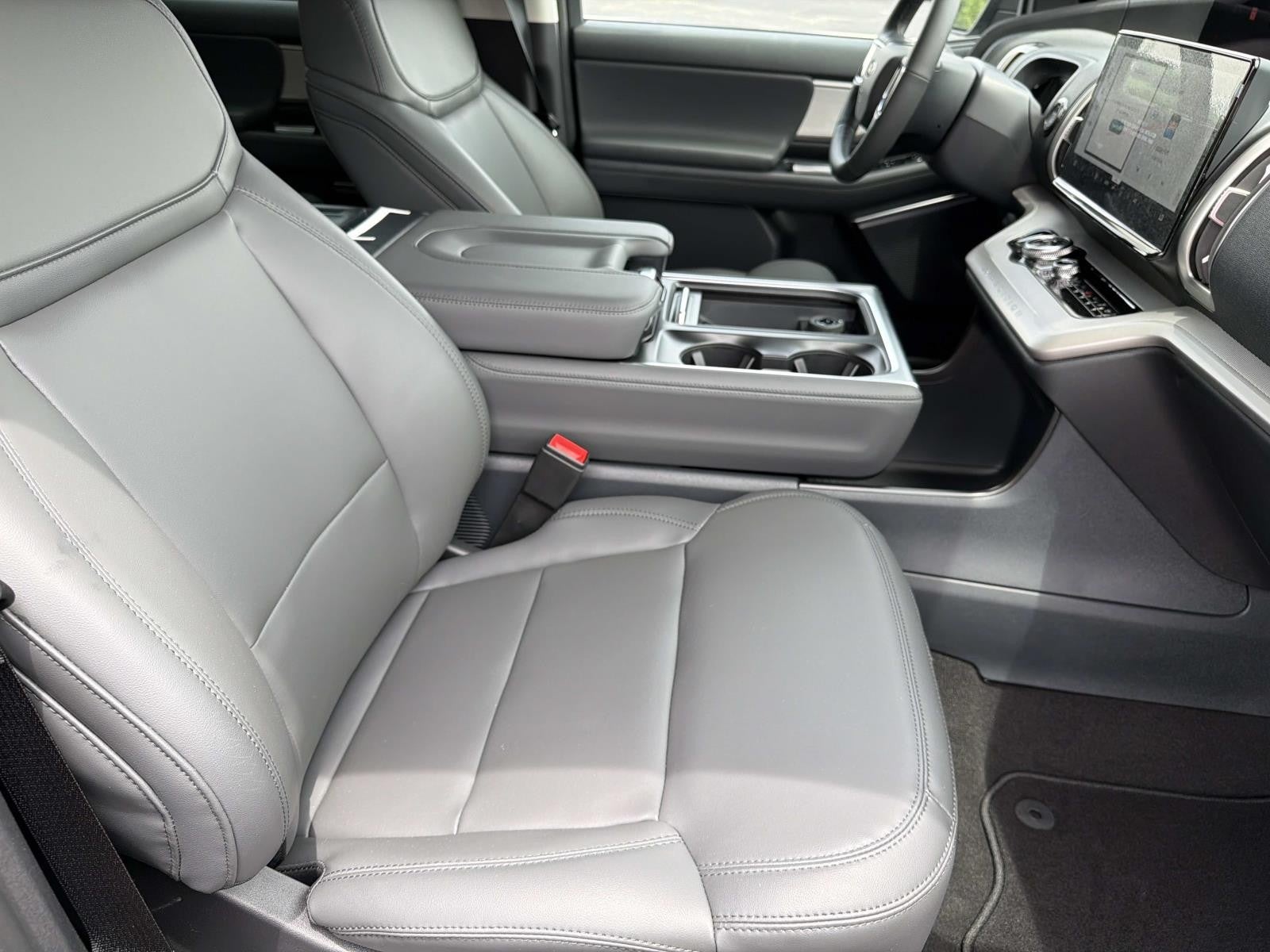 2026 Ford Expedition ACTIVE 4X2