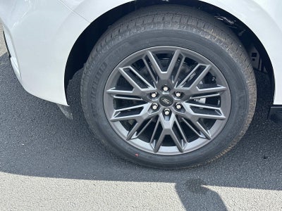 2026 Ford Expedition PLATINUM 4X4