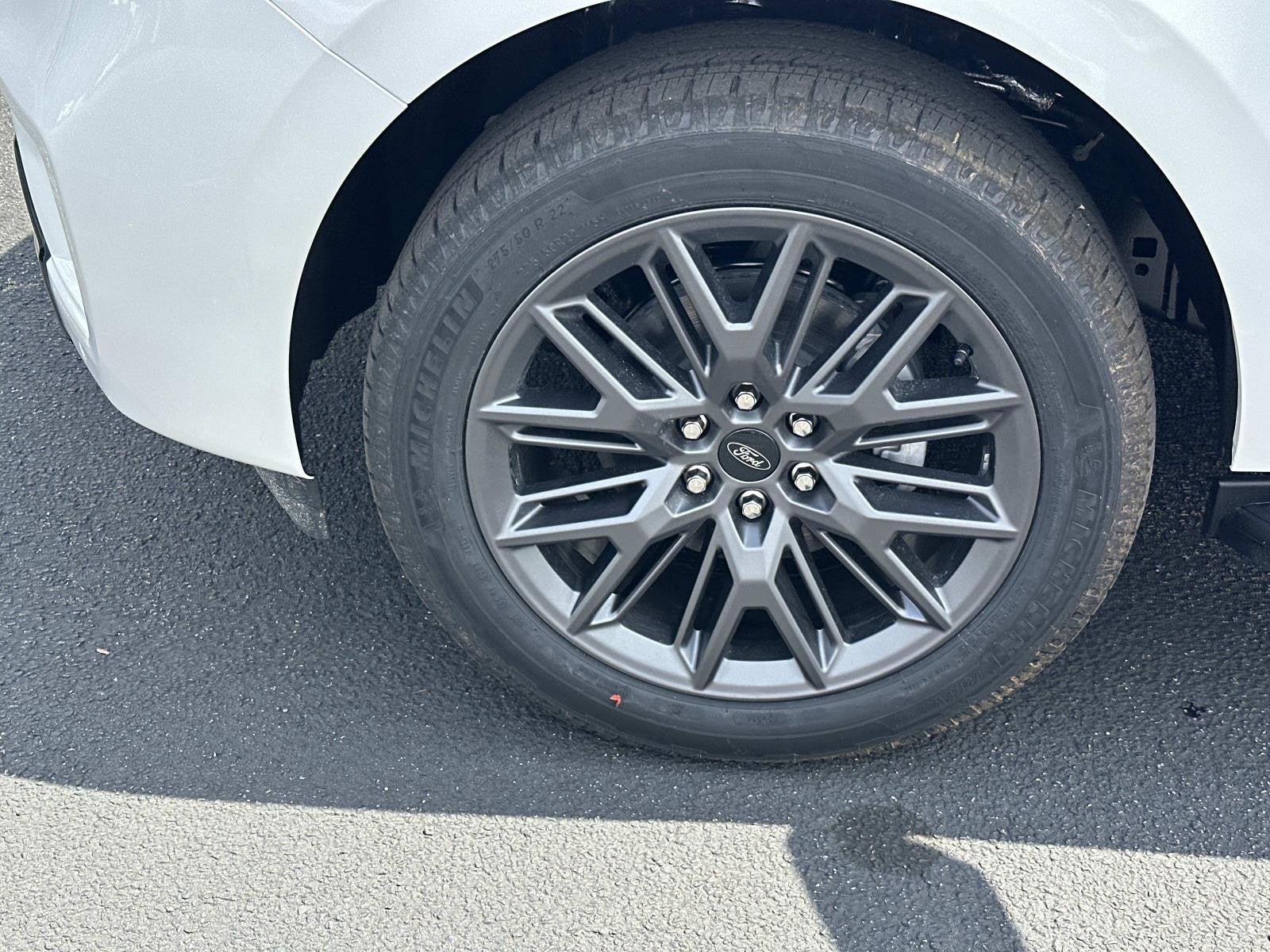 2026 Ford Expedition PLATINUM 4X4