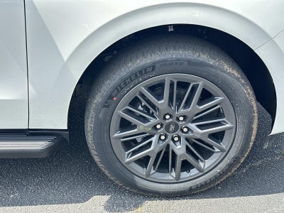 2026 Ford Expedition PLATINUM 4X4