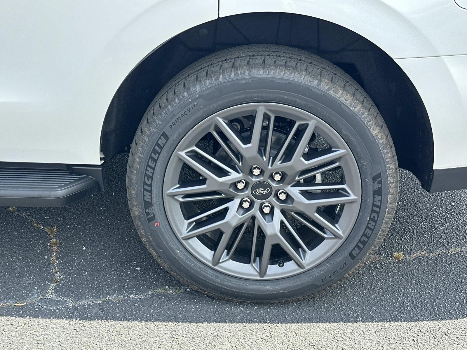 2026 Ford Expedition PLATINUM 4X4