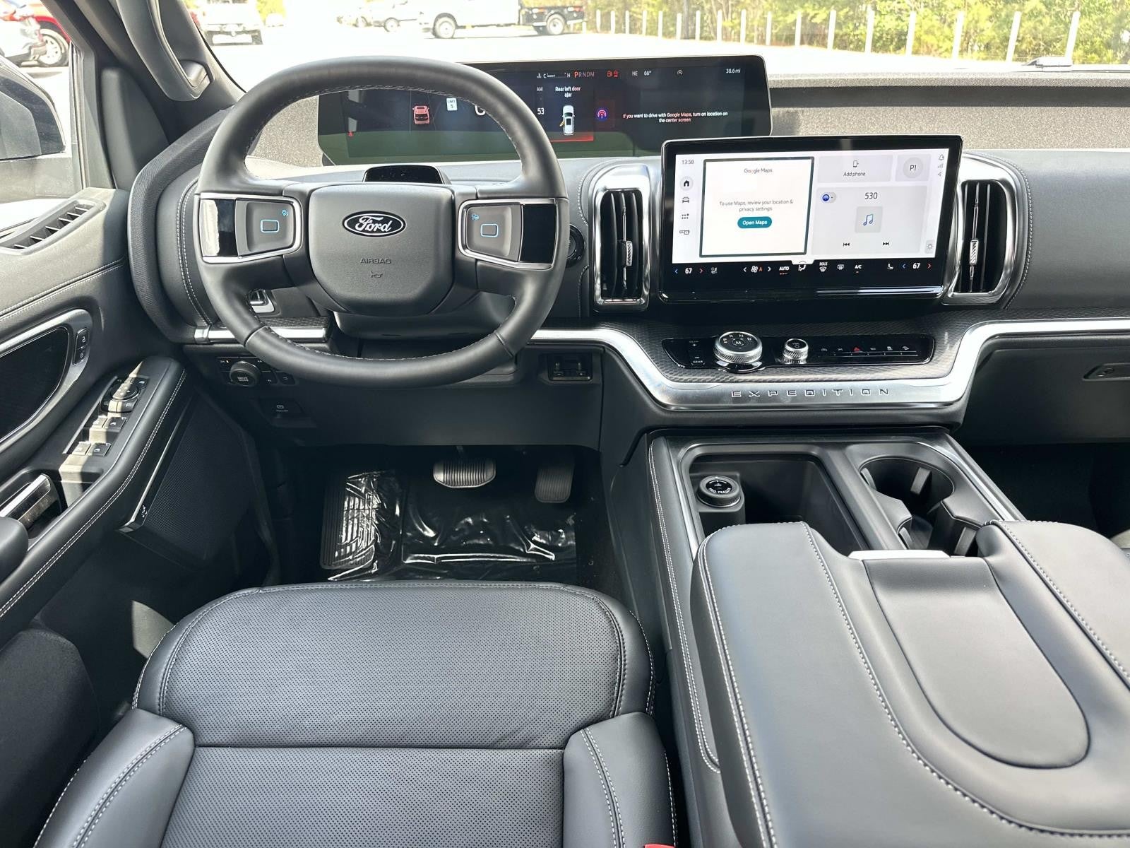 2026 Ford Expedition PLATINUM 4X4