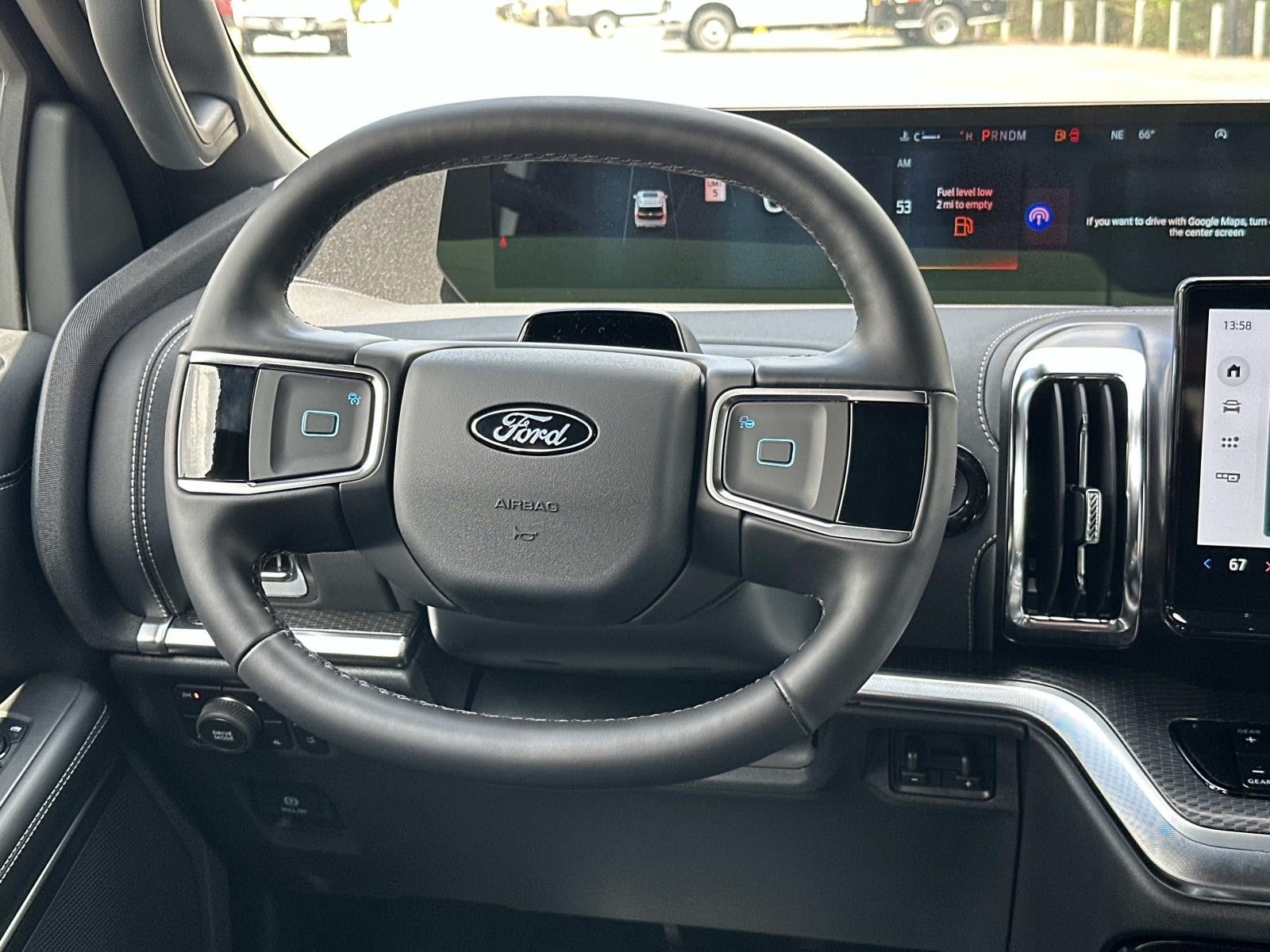 2026 Ford Expedition PLATINUM 4X4