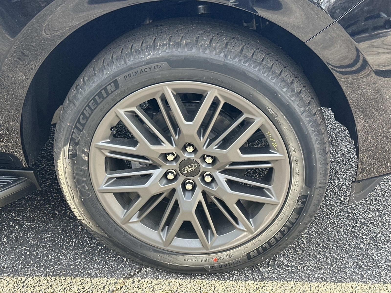 2026 Ford Expedition PLATINUM 4X4