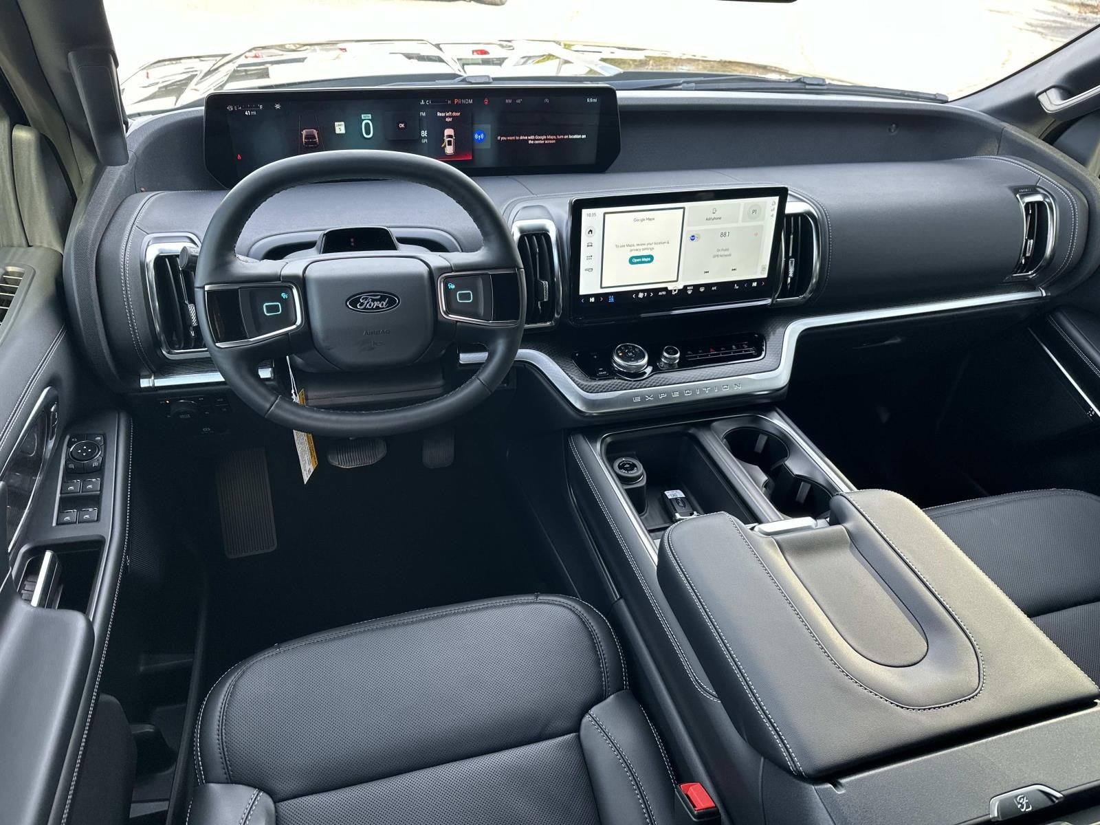 2026 Ford Expedition PLATINUM 4X4