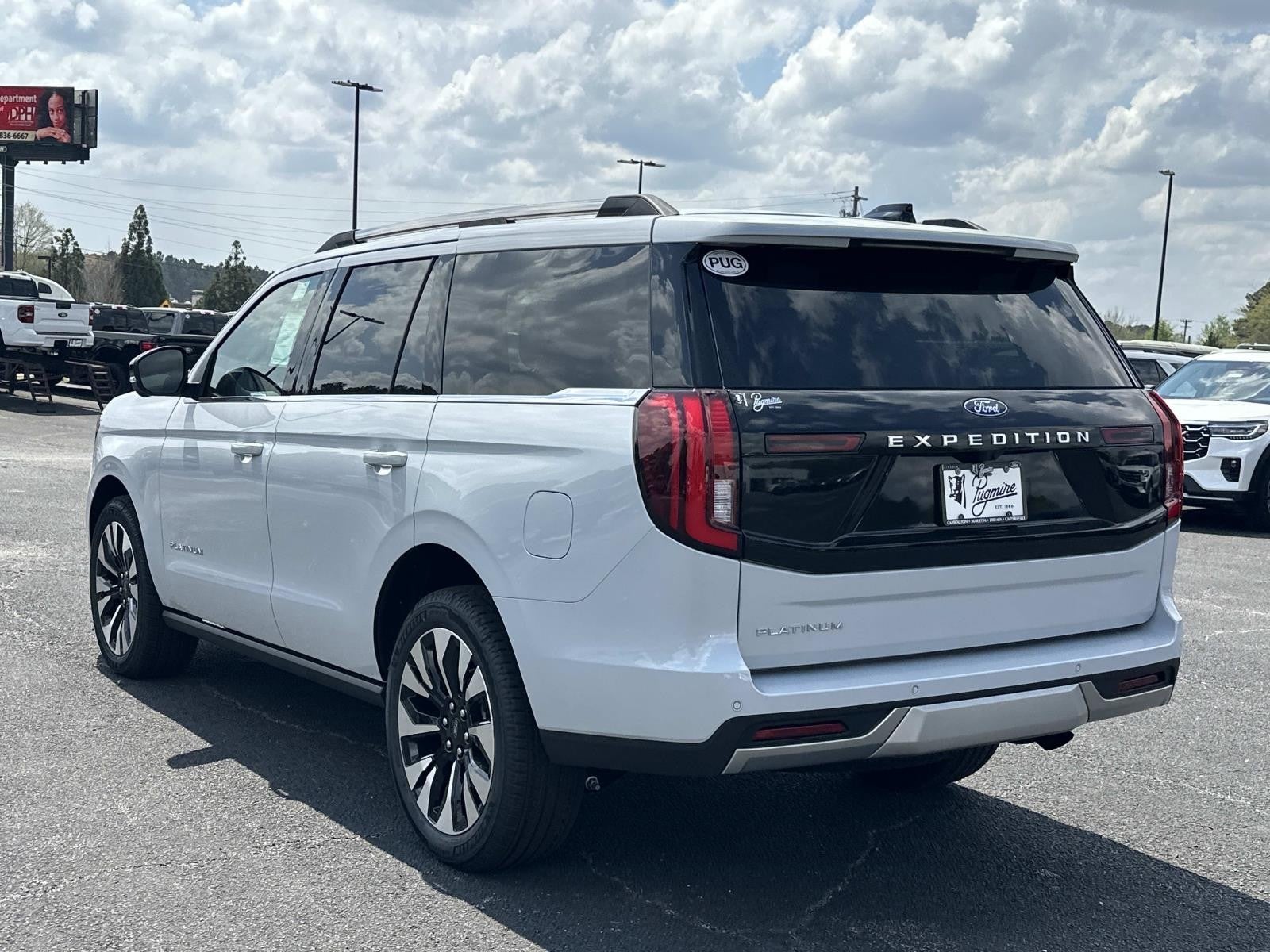 2026 Ford Expedition PLATINUM 4X4