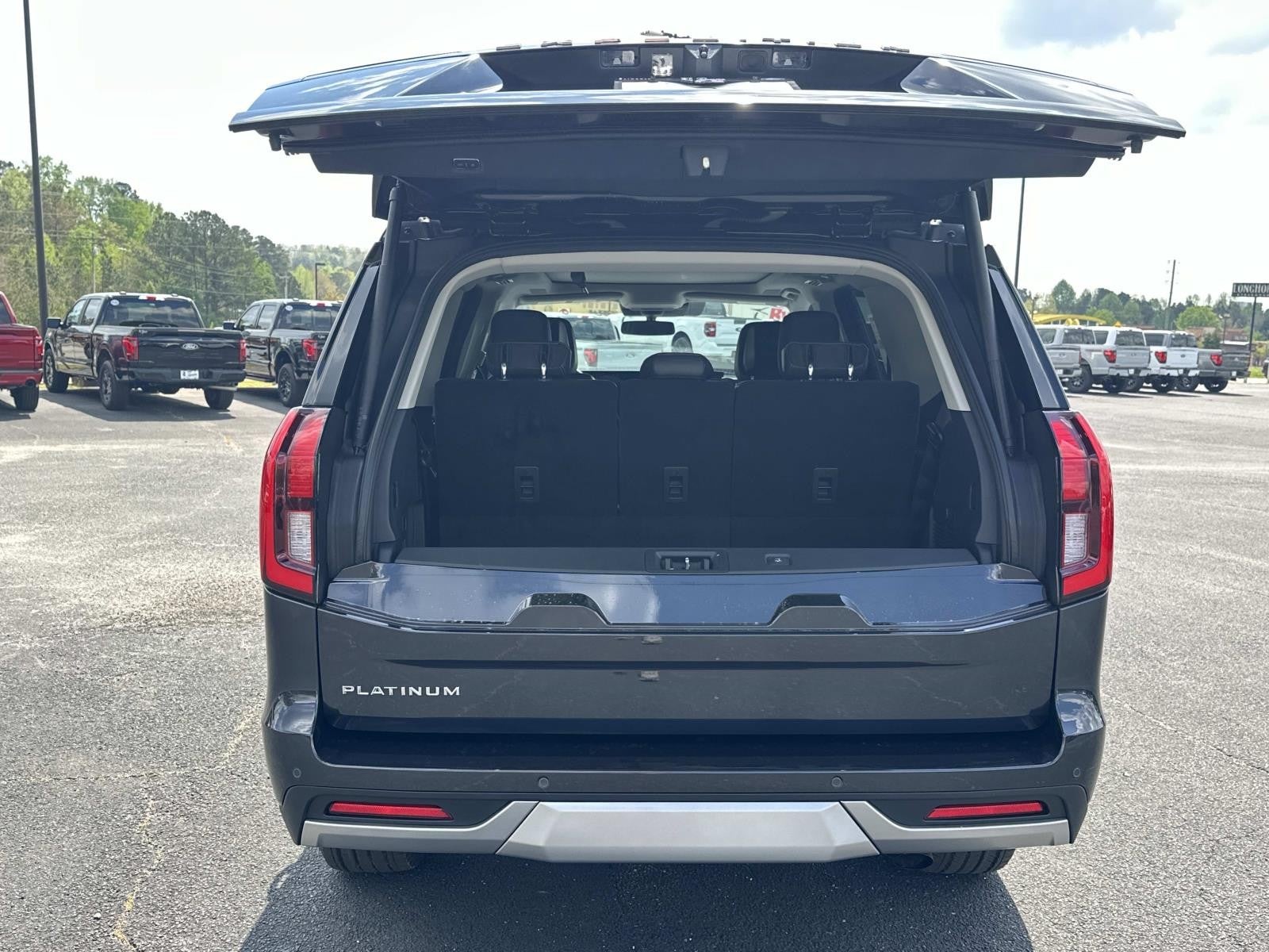 2026 Ford Expedition PLATINUM 4X4