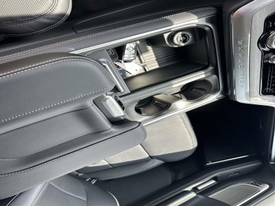 2026 Ford Expedition PLATINUM 4X4