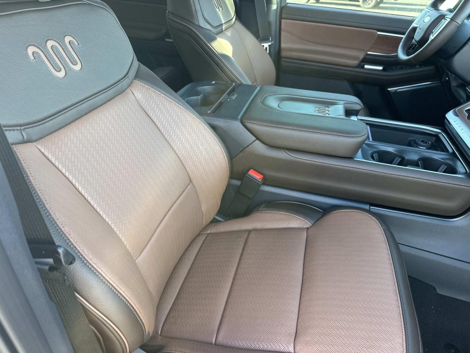 2026 Ford Expedition KING RANCH 4X4