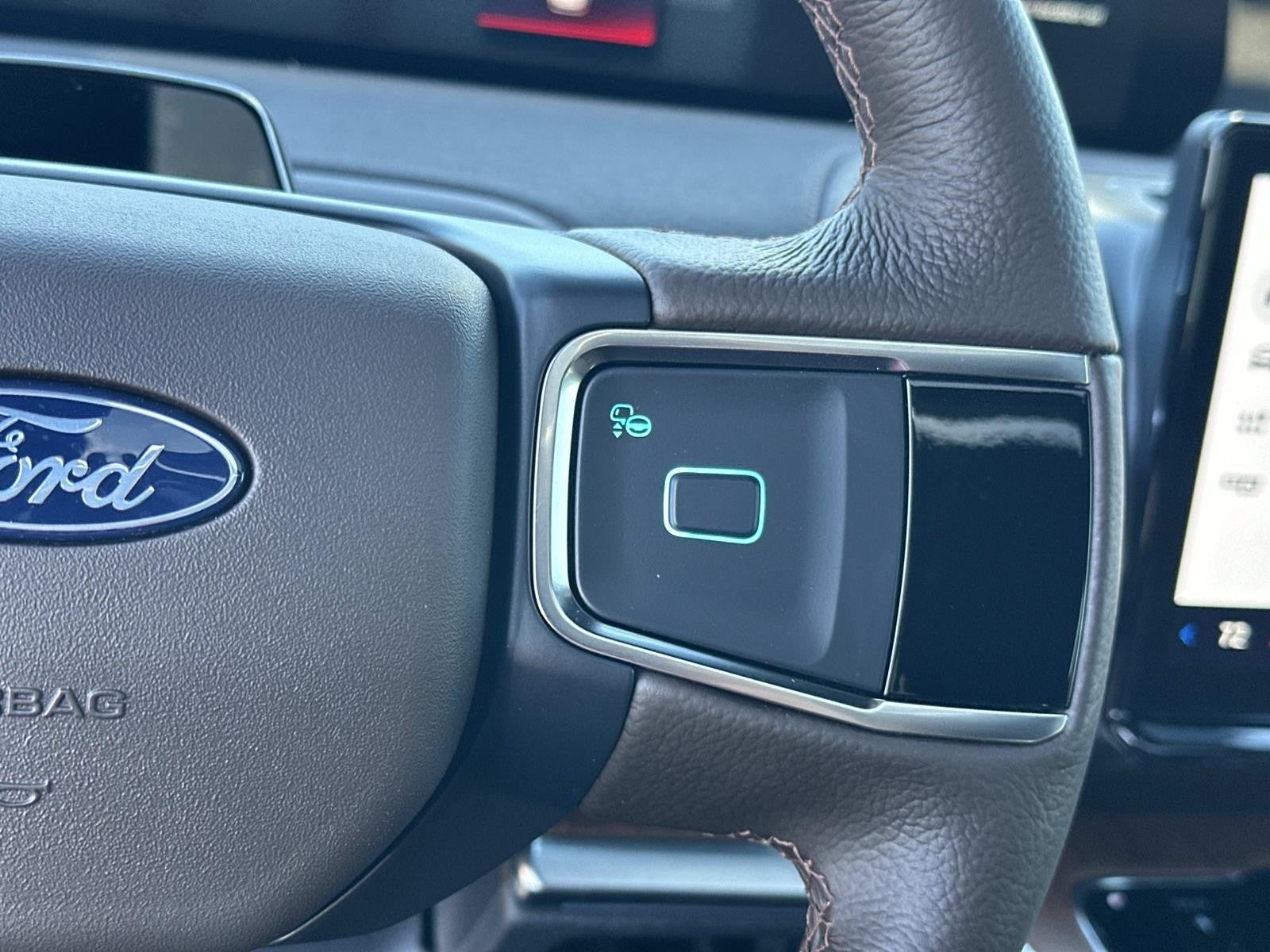 2026 Ford Expedition KING RANCH 4X4