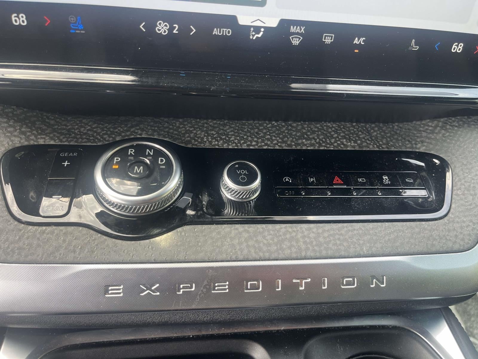 2025 Ford Expedition Tremor