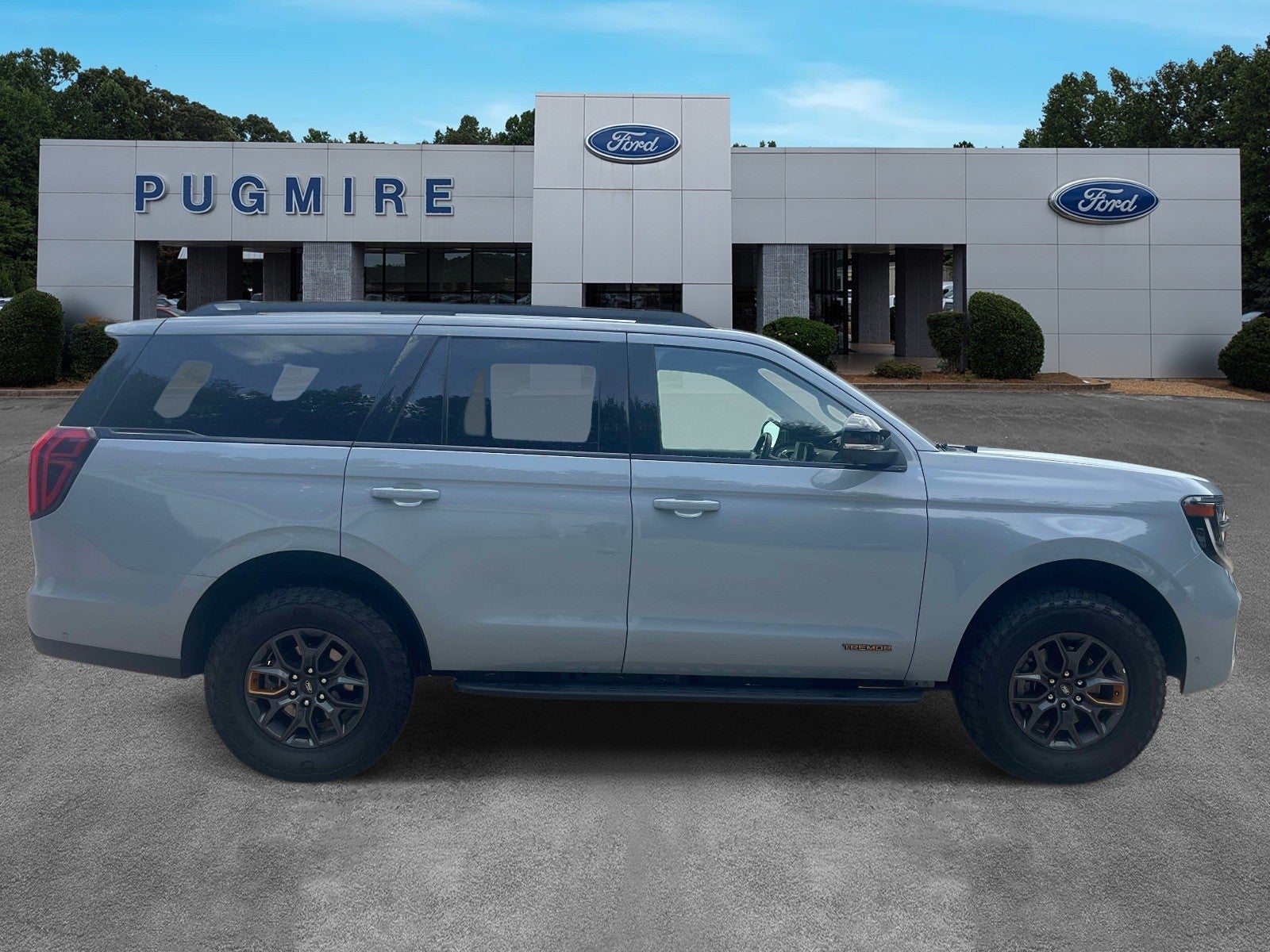 2025 Ford Expedition Tremor