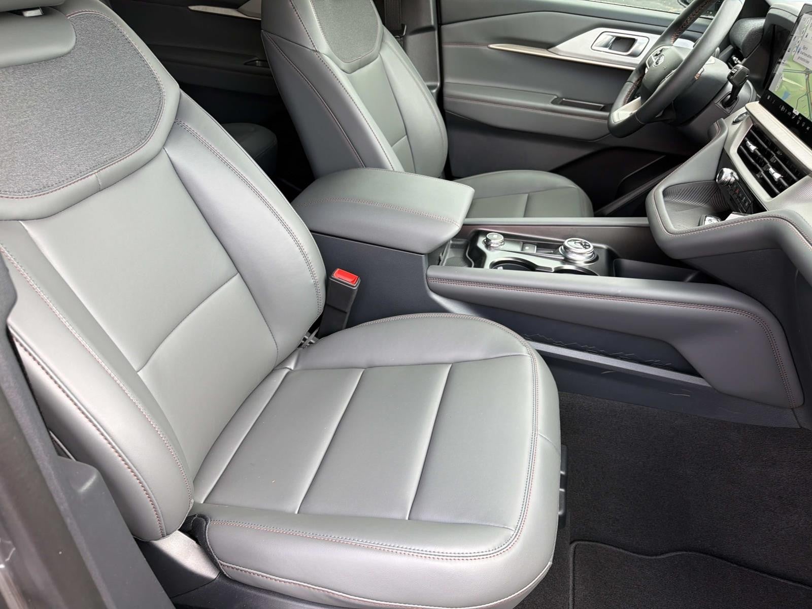 2026 Ford Explorer ACTIVE RWD