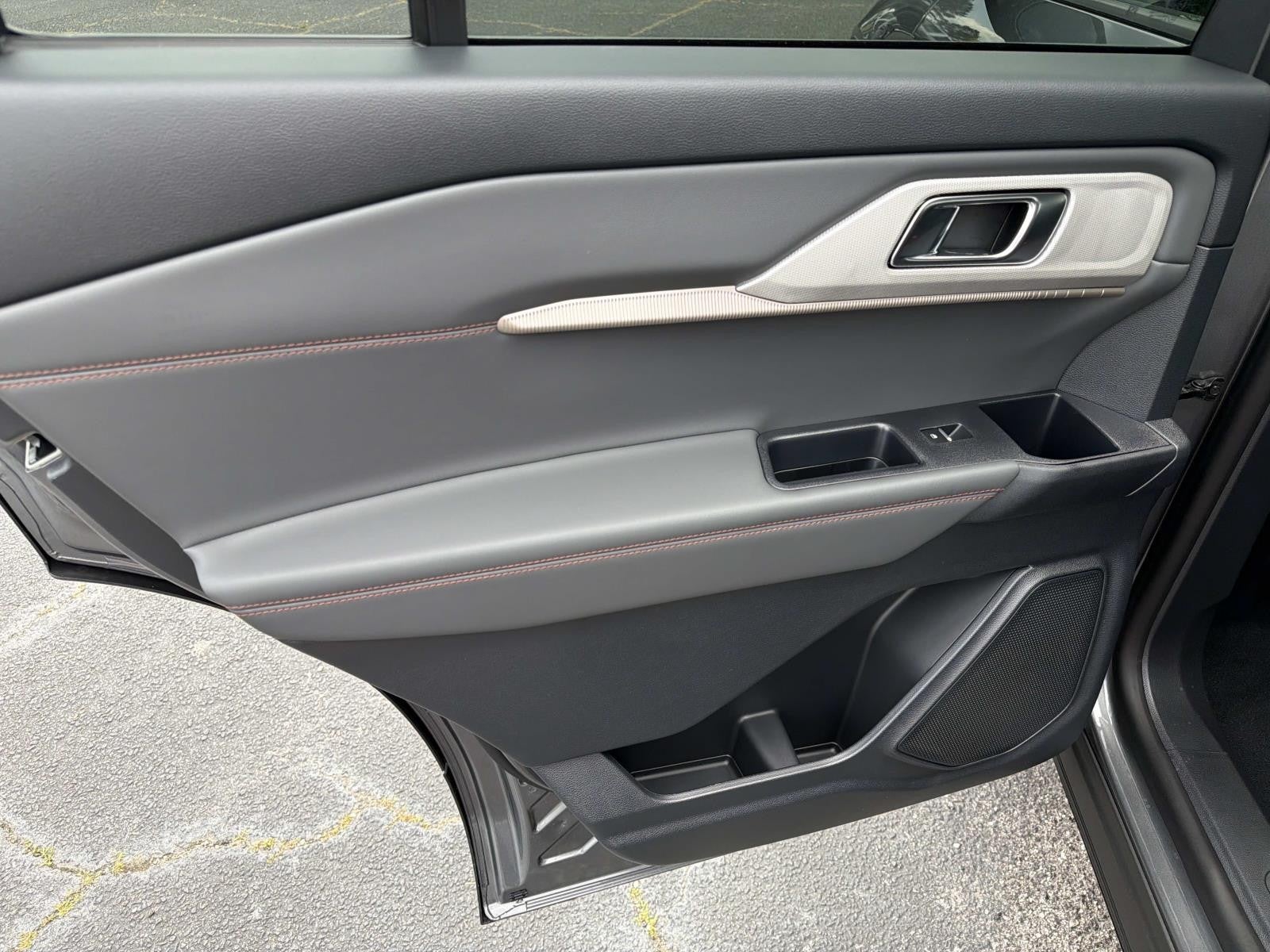 2026 Ford Explorer ACTIVE RWD