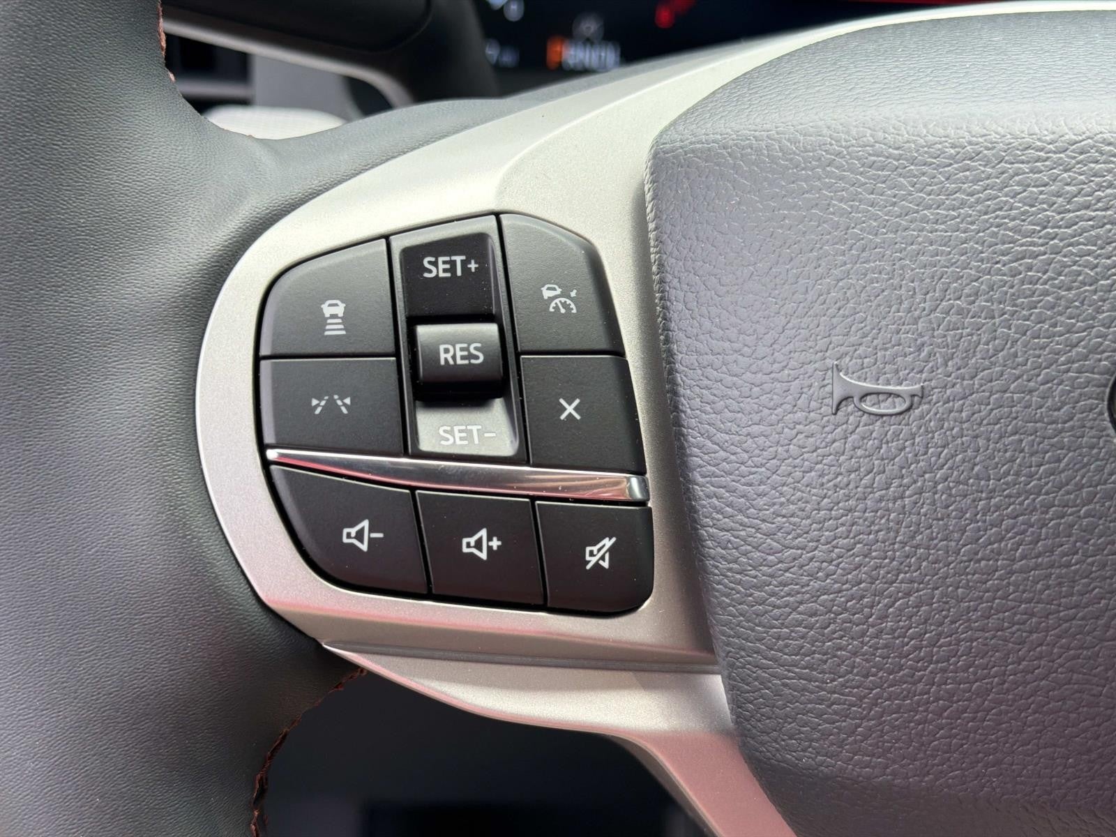 2026 Ford Explorer ACTIVE RWD