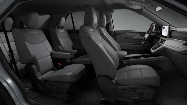 2026 Ford Explorer Active w/100A Pkg RWD