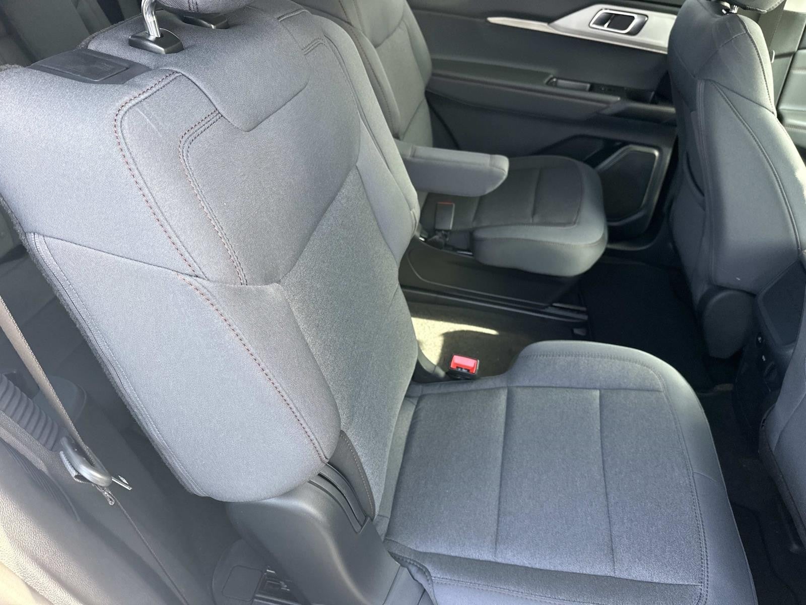 2026 Ford Explorer ACTIVE RWD