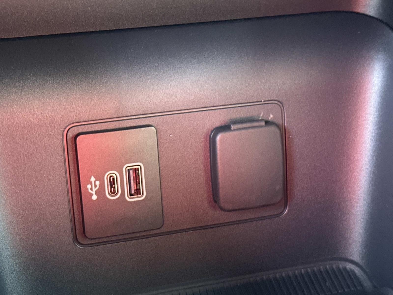 2026 Ford Explorer ST-LINE RWD