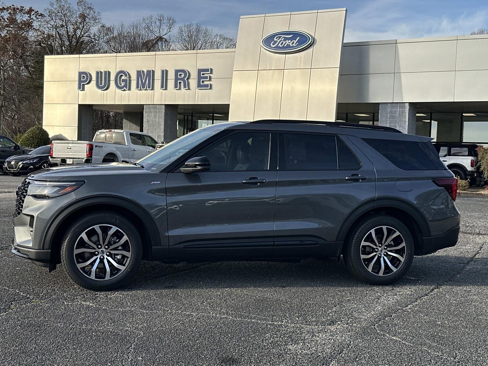 2026 Ford Explorer ST-LINE RWD