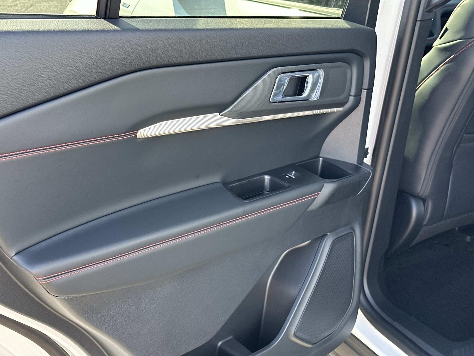 2026 Ford Explorer ST-LINE RWD