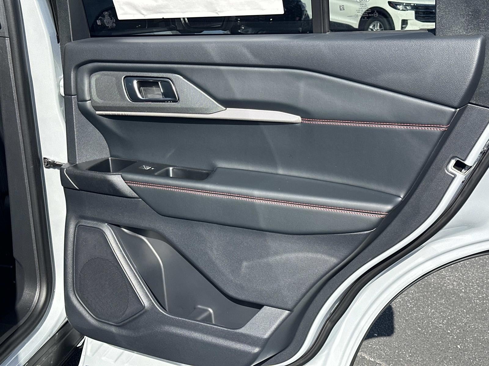 2026 Ford Explorer ST-LINE RWD