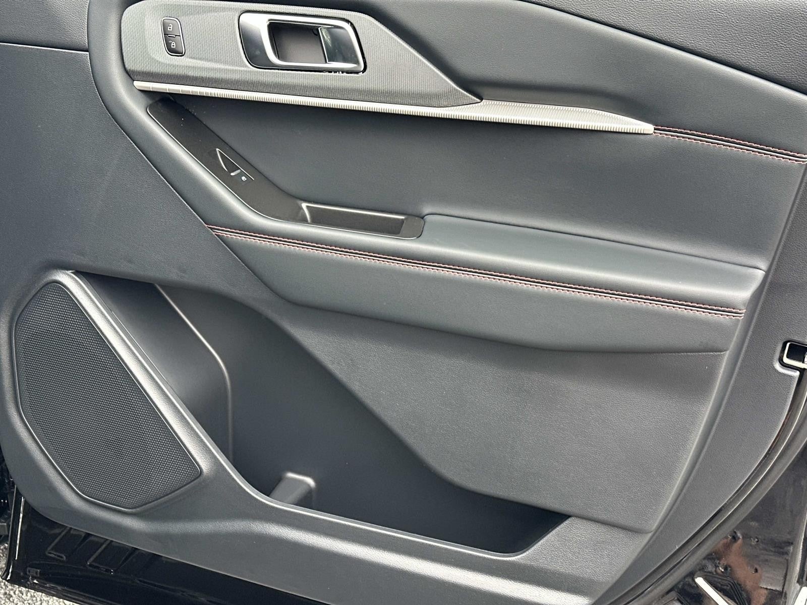 2026 Ford Explorer ST-LINE RWD