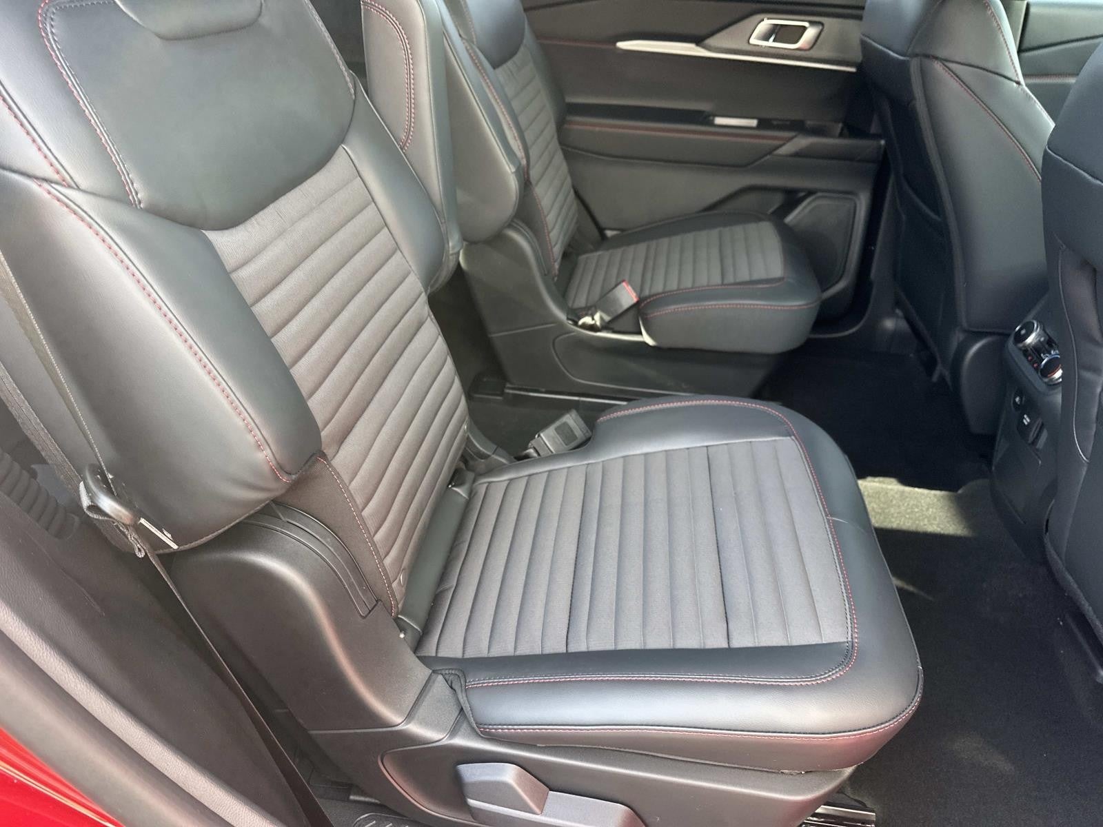 2026 Ford Explorer ST-LINE RWD