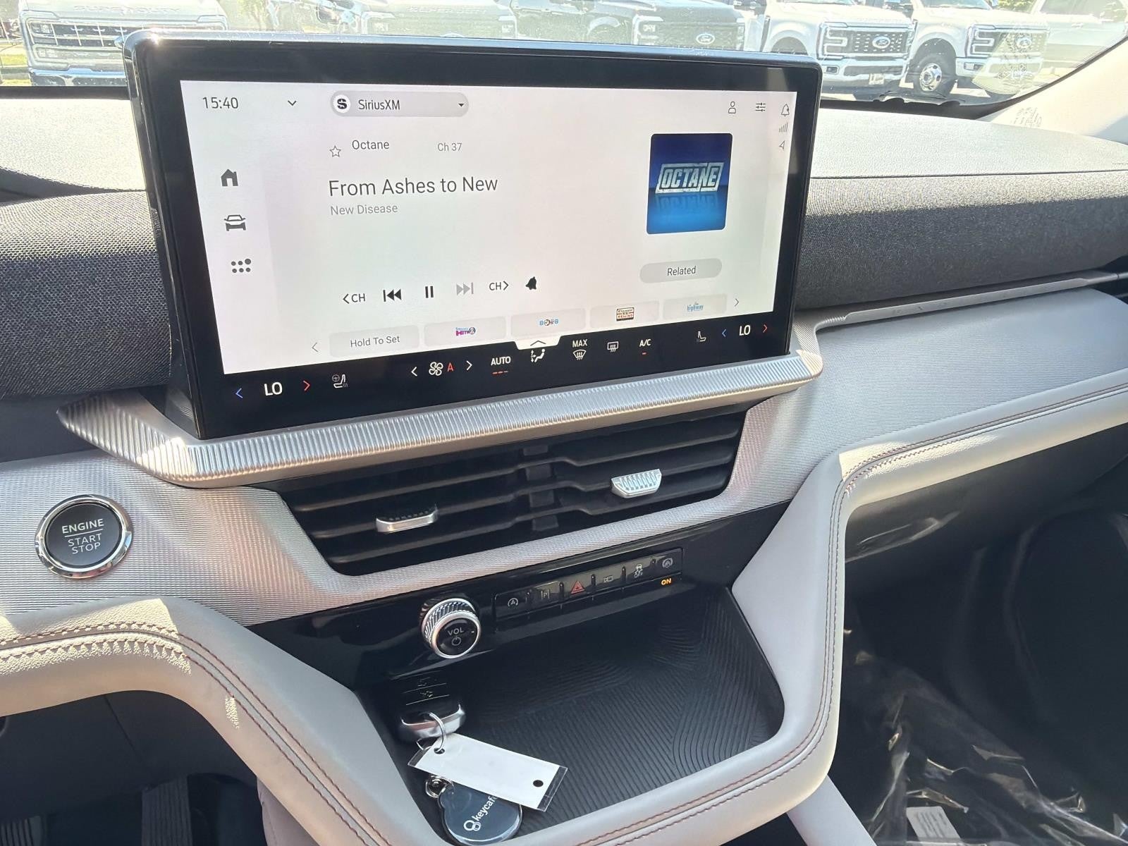 2026 Ford Explorer ACTIVE W/200A PKG 4WD