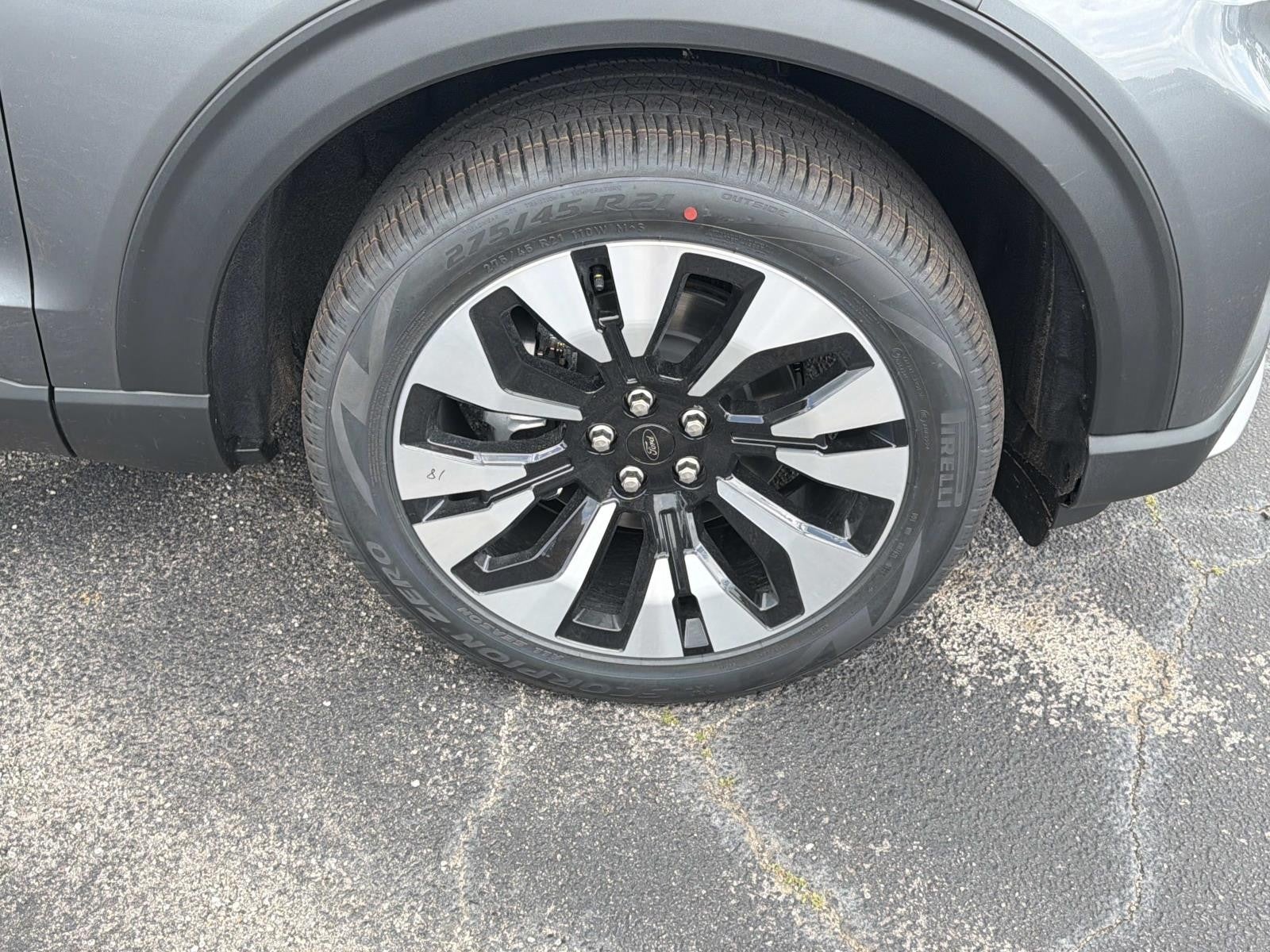 2026 Ford Explorer PLATINUM 4WD