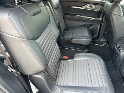 2026 Ford Explorer ST-LINE 4WD