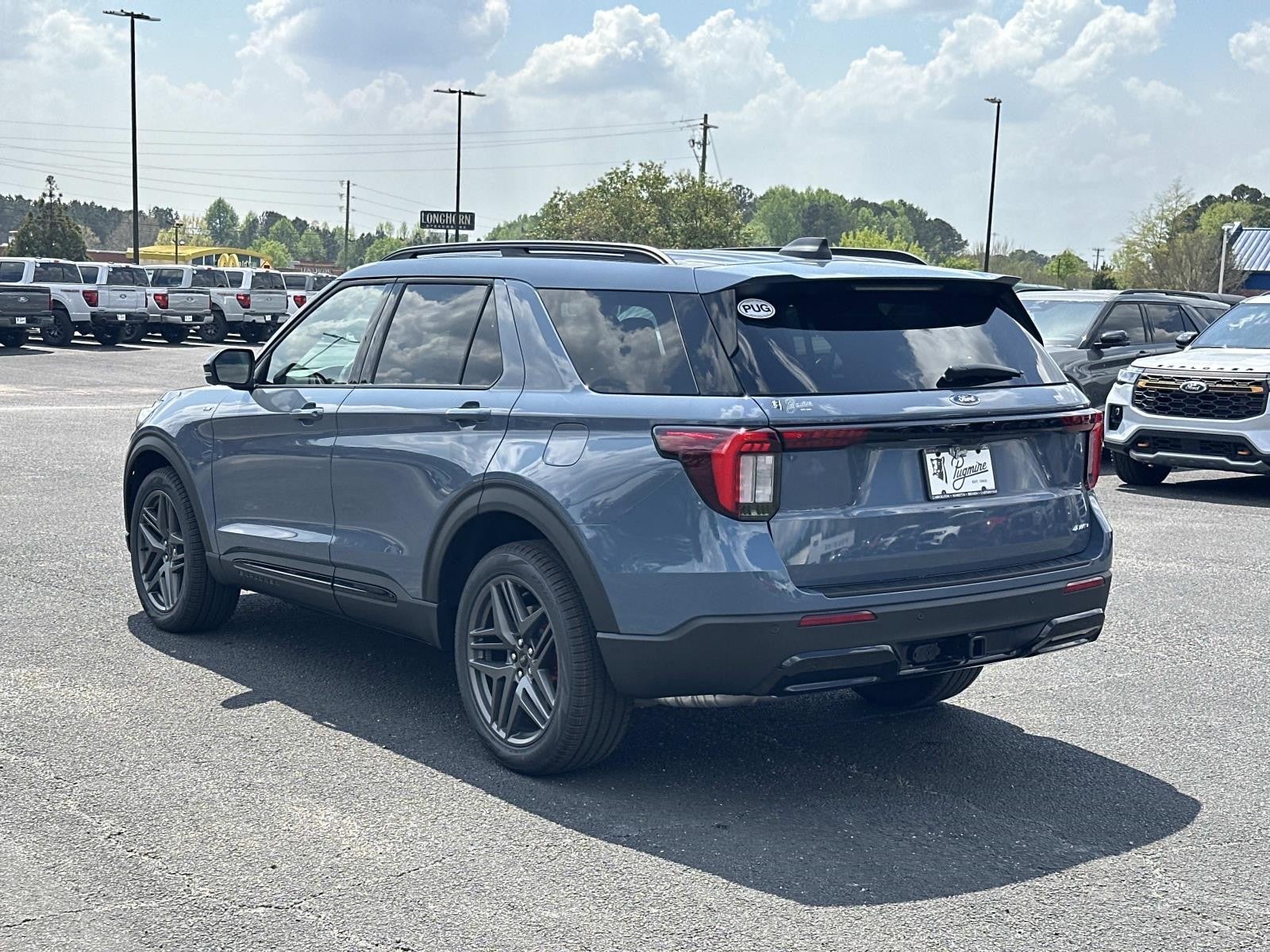 2026 Ford Explorer ST-LINE 4WD