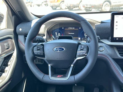 2025 Ford Explorer ST RWD