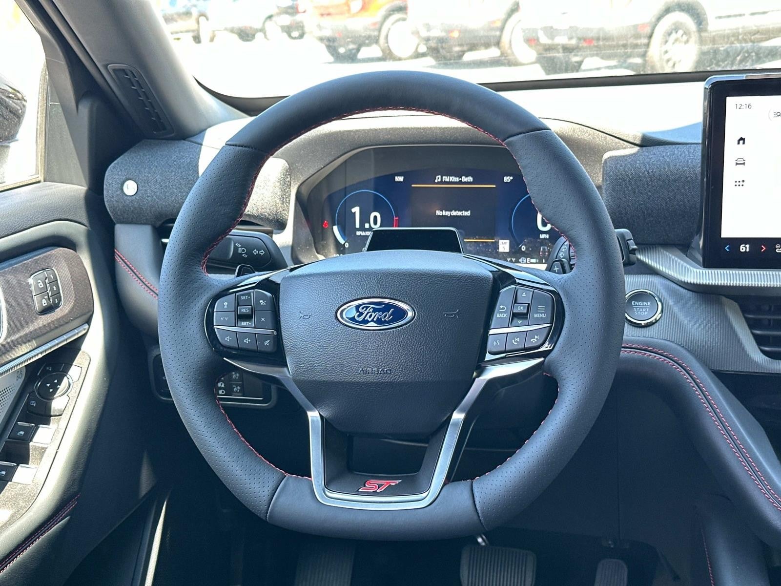 2025 Ford Explorer ST RWD