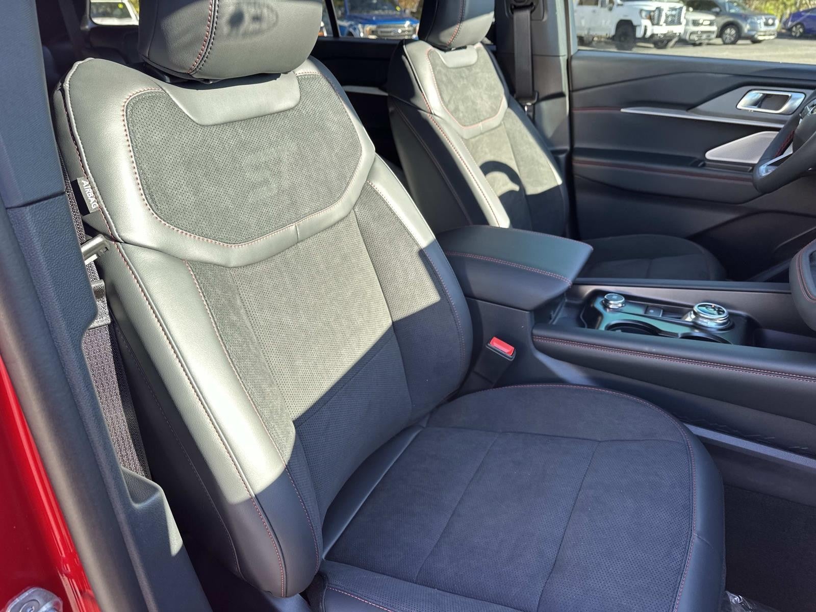 2026 Ford Explorer ST RWD